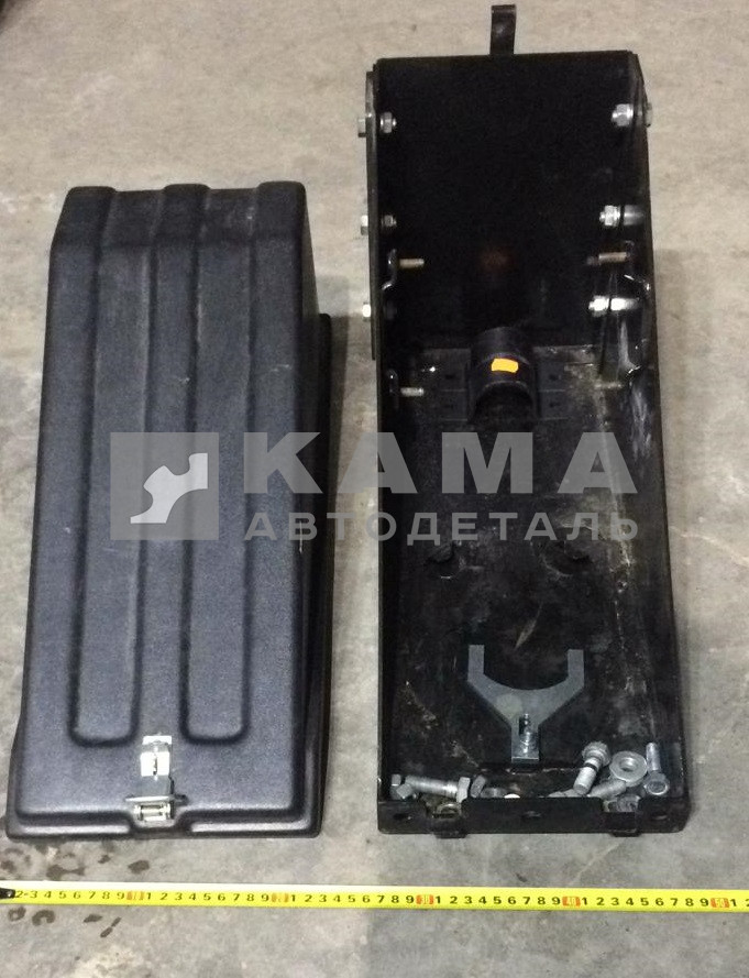 ящик инструментальный в сб. 5490-3913015 (для креп. домкрата и букс. вилок) Ящик 5490-3913181 + крышка 5490-3913180