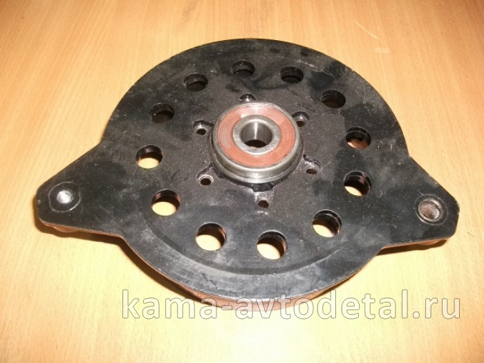 крышка генератора ЕВРО 4001.3771 передняя (Чебоксары) 