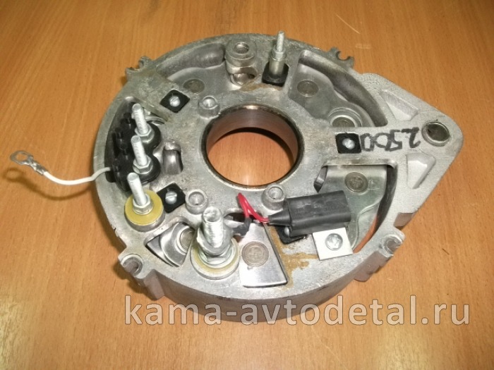 крышка генератора ЕВРО 4001.3771 задняя в сборе с диодным мостом (Чебоксары) 