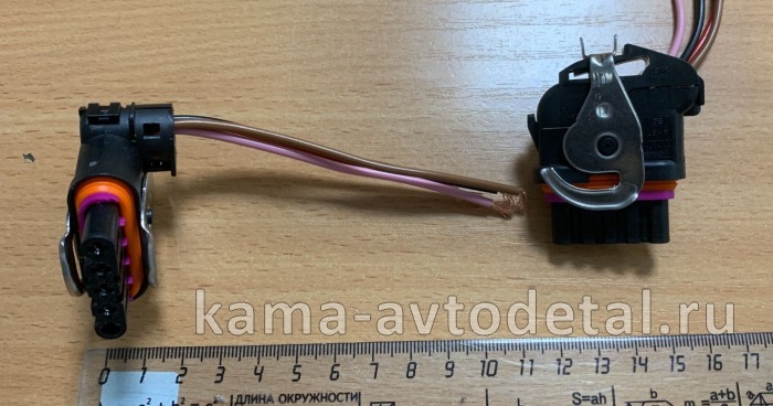 разъем на генератор БОШ (ЕВРО фишка, 4 провода) 187.670.00000 187.670.00000