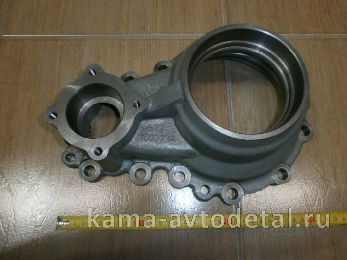 крышка РК 6522-1802234 (картер РК привода пер.моста, голая, под сальник 90х110)* 6522-1802234