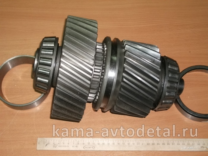 вал РК промежут. в сборе с шестернями 65111-1802084 (под дифф.43 зуба, на стопорах) 65111-1802084