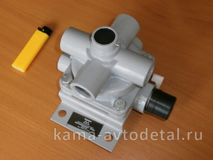 кран прицепа 2-х проводный 16-3531010 Автокомпанент 16-3531010 кран прицепа 2-х проводный 16-3531010 Автокомпанент 16-3531010