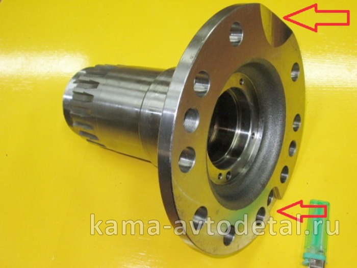 Цапфа поворот. кулака Передн моста Левая 6522-2304085* 6522-2304085
