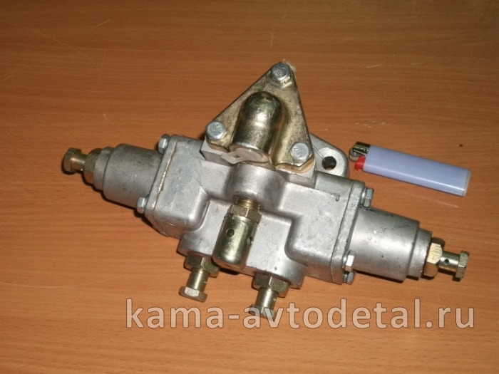 воздухораспределитель делителя МАЗ 238Н-1723009-01 238Н-1723009-01 воздухораспределитель делителя МАЗ 238Н-1723009-01 238Н-1723009-01