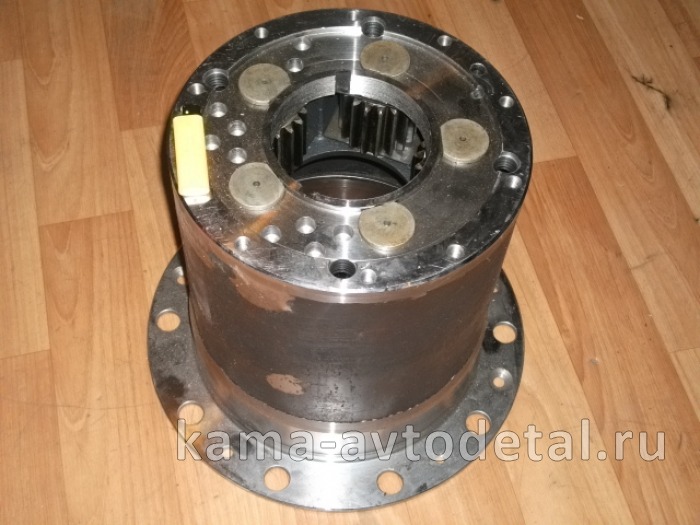 водило бортового редуктора зад./ср. моста с сателл. всб. 6520-2405024 (ОАО КамАЗ)* 6520-2405024