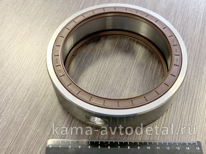 втулка подкачки колеса 6560-3103052 (в сборе с сальниками)* 6560-3103052 втулка подкачки колеса 6560-3103052 (в сборе с сальниками)* 6560-3103052