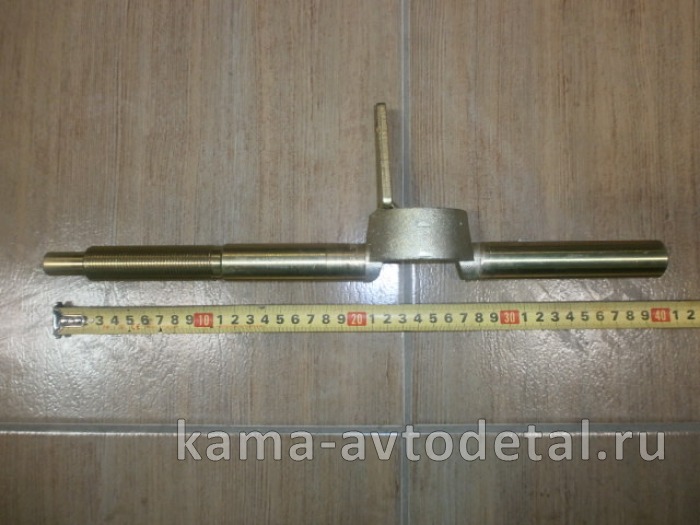 тяга кулисы промежуточная 152.1703280-20 КПП ЕВРО (40см, без наконечников, с резьбой) 152.1703280-20