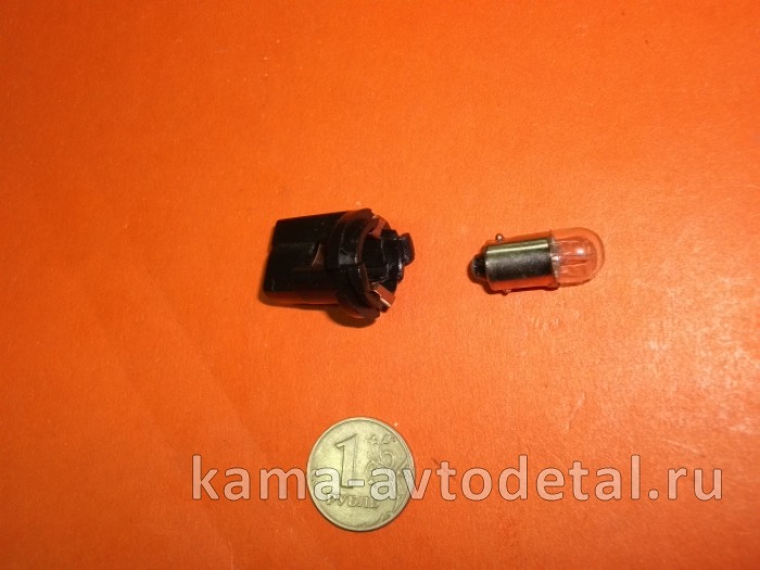 патрон лампы 24х4 (пластмасс.) в блок контр.ламп стар.обр. 