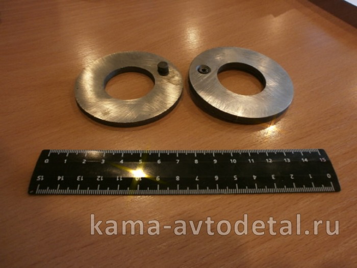 шайба КПП упорная оси блока шестерен заднего хода (ЗАВОД) 14.1701086* 14.1701086