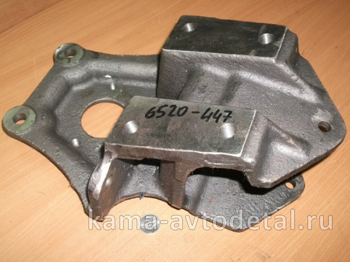 кронштейн рессоры передней 6520-2902447 (задний) 6520-2902447 кронштейн рессоры передней 6520-2902447 (задний) 6520-2902447