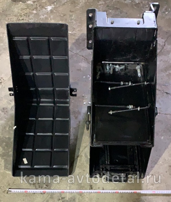 гнездо АКБ евро (двухуровневое) 6540-3703050* 6540-3703050