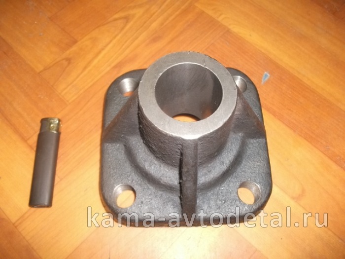 кронштейн реактивной штанги п/прицепа 9730-2919092 боковой НЕФАЗ квадратный 9730-2919092