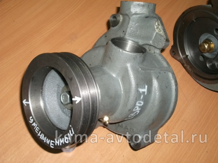 насос водяной ЕВРО-1 740.13-1307010 (клиновой ремень, малый шкив) ЗАВОД* 740.13-1307010