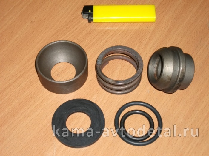 р/к кулисы - опора в крышке КПП (вкладыши-сухари/пружина) 14.1702213+14.1702210++ 14.1702213 р/к кулисы - опора в крышке КПП (вкладыши-сухари/пружина) 14.1702213+14.1702210++ 14.1702213