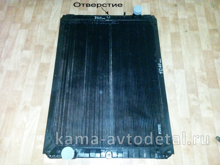 радиатор основной КАМАЗ 6520-1301010-01 3-х ряд 104х74 (отверстие в верх.бачке) 6520-1301010-01