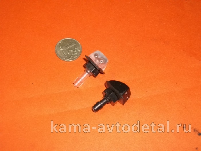 форсунка жиклер омывателя 2 выхода, под Гайку 