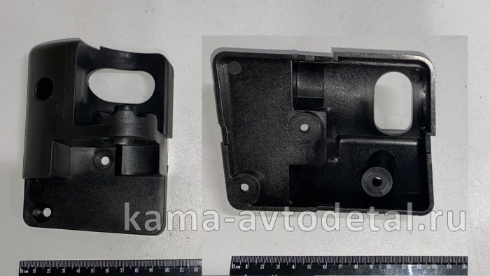 кронштейн зеркала нижняя часть ПРАВЫЙ (САКД 458201.516???) 458201.516